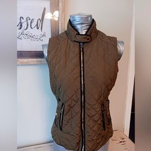 Women's Quilted Vest